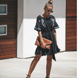 NWT Embroidered mini dress - Vici Collection!